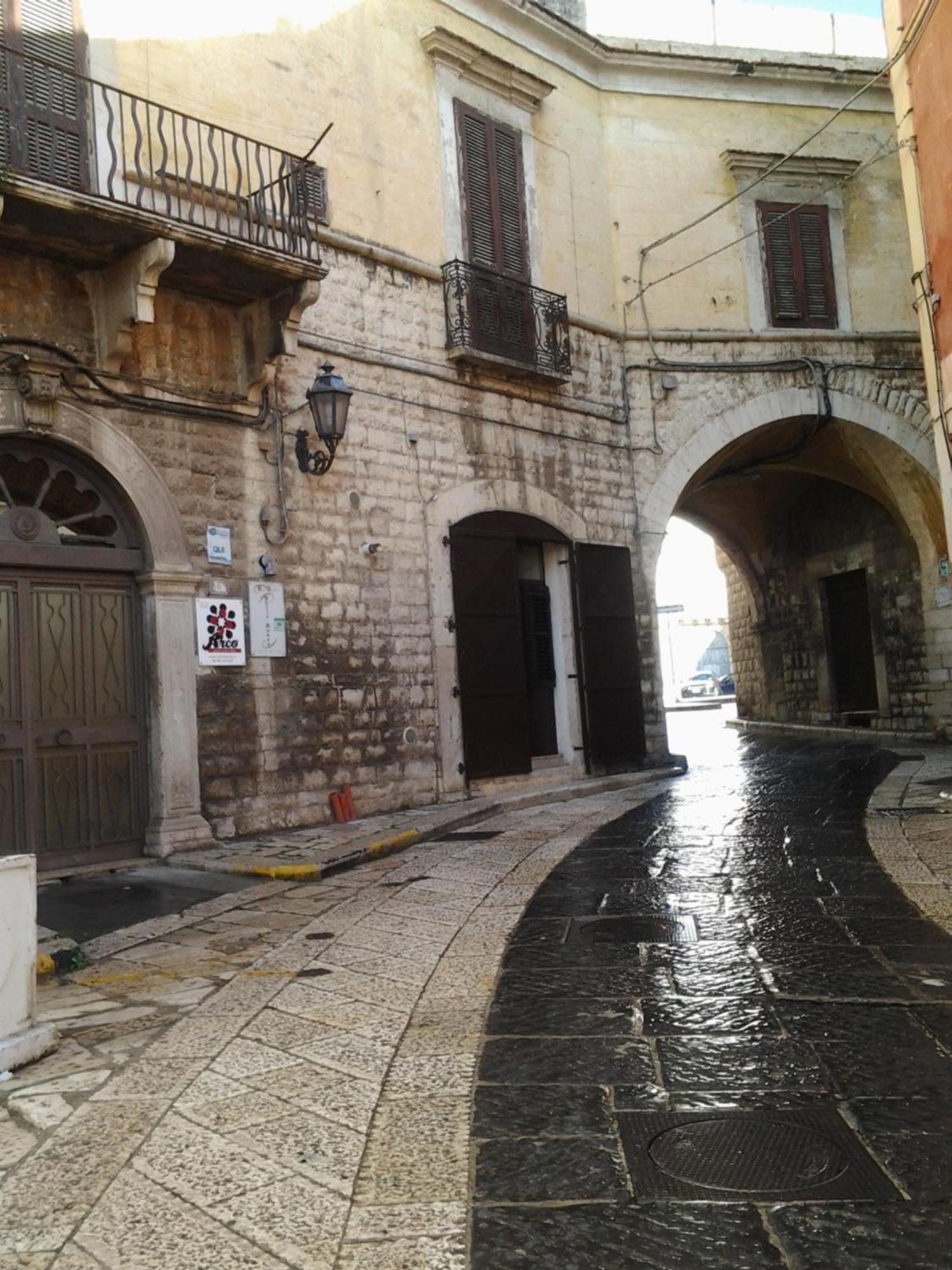 Arco' B&B Trani Cattedrale المظهر الخارجي الصورة